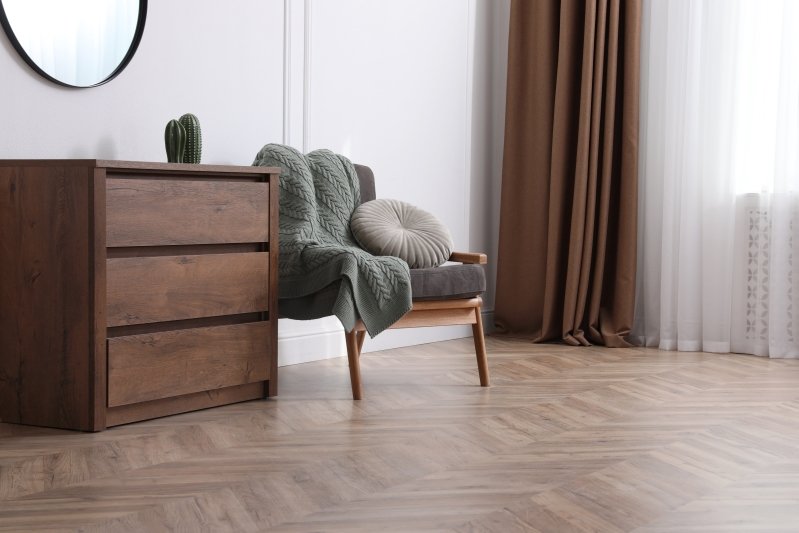 Local flooring retailer in Vidor